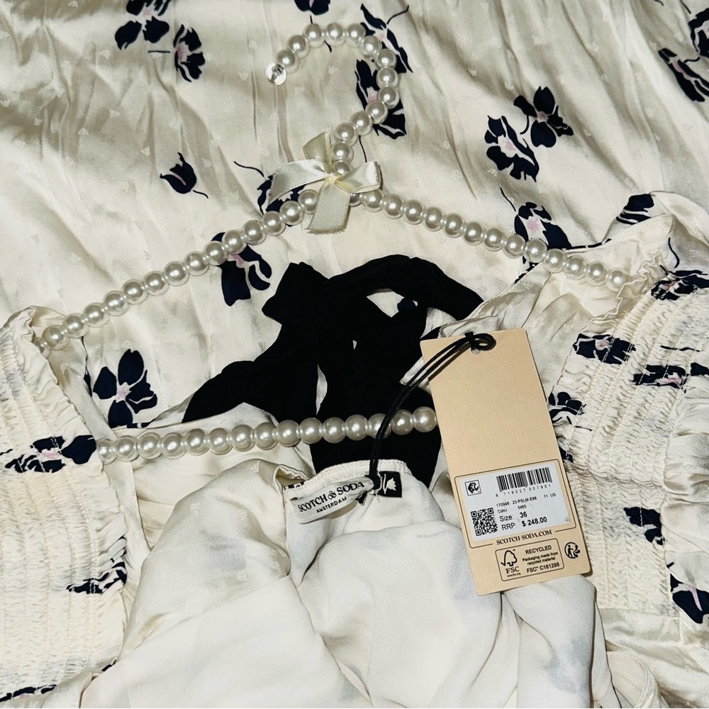 SCOTCH & SODA V-NECK OPEN BACK MAXI DRESS - Picture 6 of 13